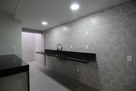 Casa de condomínio à venda com 150m², 4 quartos e 1 vagaCozinha