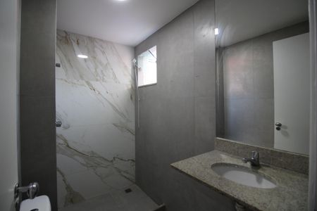 Casa de condomínio à venda com 150m², 4 quartos e 1 vagaQuarto 3 - Suíte