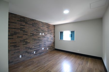 Casa de condomínio à venda com 150m², 4 quartos e 1 vagaSala 2