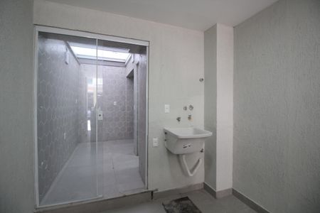Casa de condomínio à venda com 150m², 4 quartos e 1 vagaÁrea de Serviço