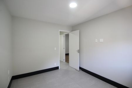Casa de condomínio à venda com 150m², 4 quartos e 1 vagaQuarto 4