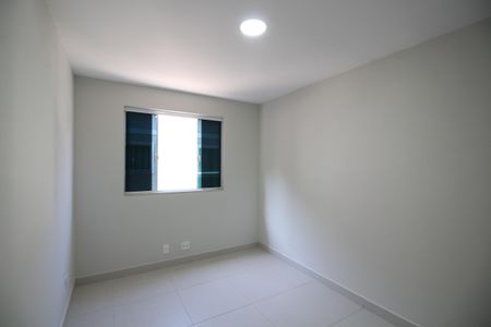 Casa de condomínio à venda com 150m², 4 quartos e 1 vagaQuarto 1