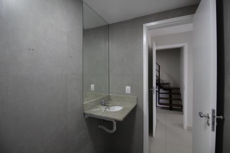 Casa de condomínio à venda com 150m², 4 quartos e 1 vagaQuarto 3 - Suíte