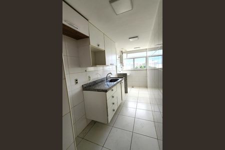 Apartamento à venda com 77m², 3 quartos e 2 vagas