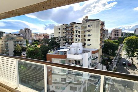 Apartamento à venda com 77m², 3 quartos e 2 vagas