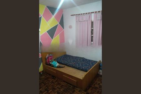 Casa à venda com 3 quartos, 132m² em Jardim Rosalina, São Paulo