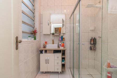Apartamento à venda com 70m², 2 quartos e sem vagaBanheiro