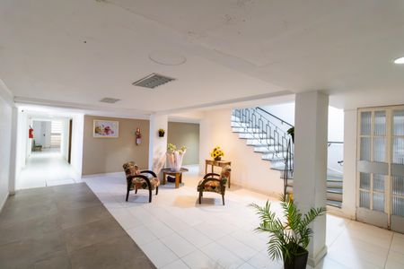 Apartamento para alugar com 78m², 2 quartos e sem vagaHall de entrada