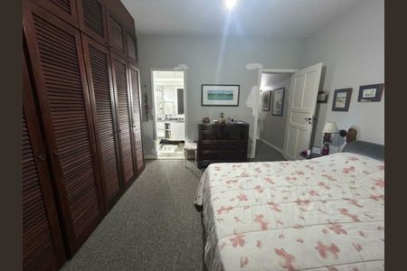 Casa à venda com 232m², 3 quartos e 5 vagas