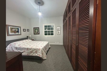 Casa à venda com 232m², 3 quartos e 5 vagas