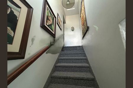 Casa à venda com 232m², 3 quartos e 5 vagas