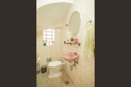 Casa à venda com 160m², 3 quartos e 3 vagasLavabo