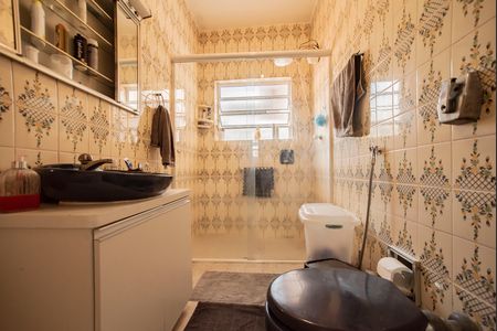 Casa à venda com 160m², 3 quartos e 3 vagasBanheiro da Suíte