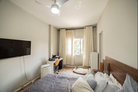 Casa à venda com 160m², 3 quartos e 3 vagasSuíte