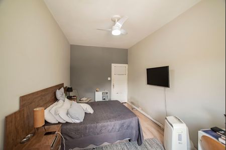 Casa à venda com 160m², 3 quartos e 3 vagasSuíte
