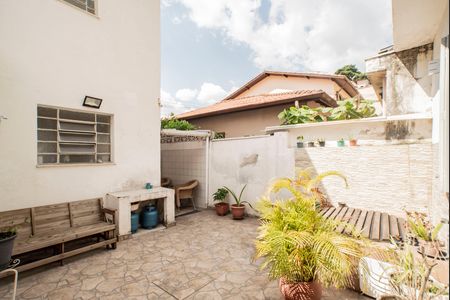 Casa à venda com 160m², 3 quartos e 3 vagasQuintal