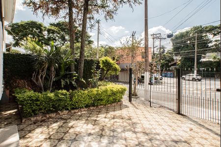 Casa à venda com 160m², 3 quartos e 3 vagasFrente