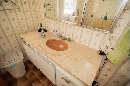 Casa à venda com 160m², 3 quartos e 3 vagasBanheiro