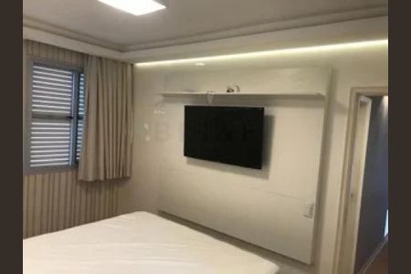 Apartamento à venda com 2 quartos, 64m² em Vila Olímpia, São Paulo