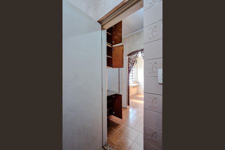 Casa para alugar com 115m², 3 quartos e 2 vagasBanheiro de serviço