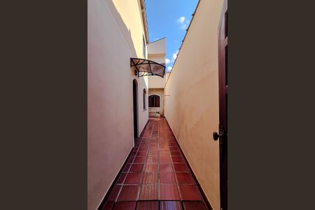 Casa para alugar com 115m², 3 quartos e 2 vagasÁrea externa