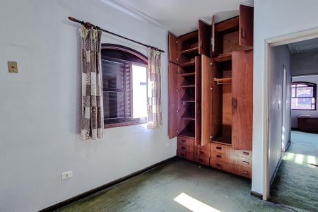 Casa para alugar com 115m², 3 quartos e 2 vagasQuarto 3