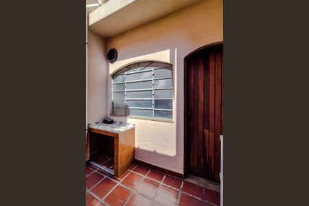 Casa para alugar com 115m², 3 quartos e 2 vagasÁrea externa