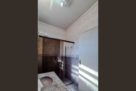 Casa para alugar com 115m², 3 quartos e 2 vagasBanheiro