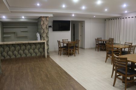 Apartamento para alugar com 70m², 2 quartos e 2 vagasÁrea comum - Salão de festas