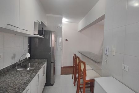 Apartamento para alugar com 70m², 2 quartos e 2 vagasCozinha