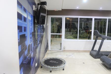 Apartamento para alugar com 70m², 2 quartos e 2 vagasÁrea comum - Academia