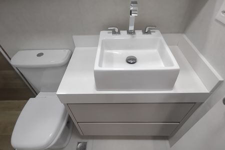 Apartamento para alugar com 70m², 2 quartos e 2 vagasBanheiro