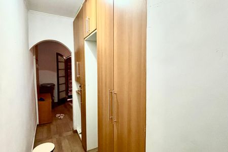 Casa à venda com 420m², 6 quartos e 6 vagas Casa à venda com 420m², 6 quartos e 6 vagasCorredor