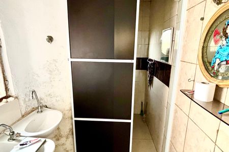 Casa à venda com 420m², 6 quartos e 6 vagas Casa à venda com 420m², 6 quartos e 6 vagasBanheiro 5