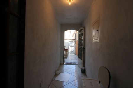 Casa para alugar com 420m², 5 quartos e 6 vagasCorredor