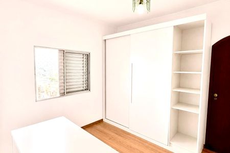 Casa à venda com 420m², 6 quartos e 6 vagas Casa à venda com 420m², 6 quartos e 6 vagasQuarto 4