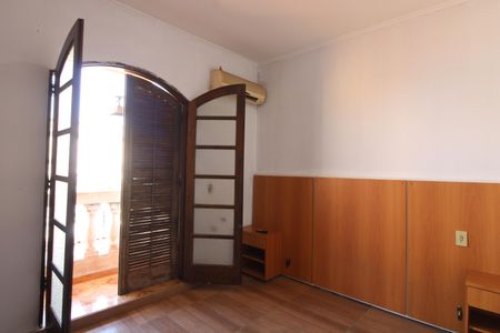 Casa para alugar com 420m², 5 quartos e 6 vagasSuíte 1
