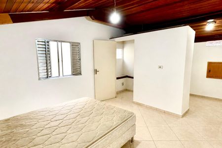 Casa à venda com 420m², 6 quartos e 6 vagas Casa à venda com 420m², 6 quartos e 6 vagasQuarto 4