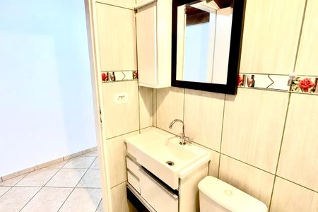Casa à venda com 420m², 6 quartos e 6 vagas Casa à venda com 420m², 6 quartos e 6 vagasBanheiro 4
