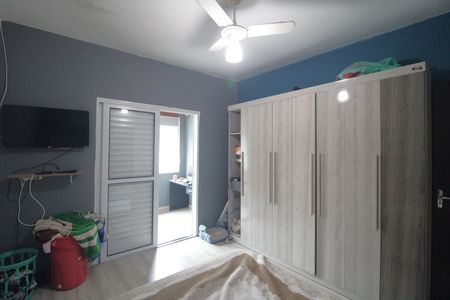 Casa à venda com 126m², 3 quartos e 2 vagasQuarto 2
