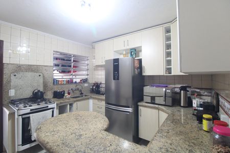 Casa à venda com 126m², 3 quartos e 2 vagasCozinha