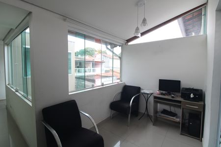 Casa à venda com 126m², 3 quartos e 2 vagasEscritório