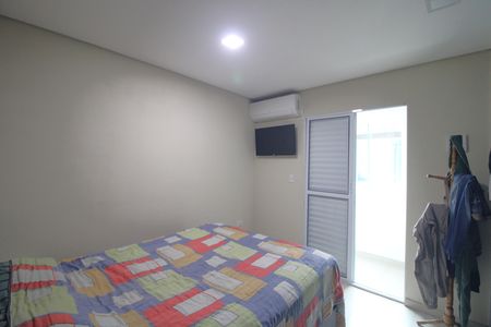 Casa à venda com 126m², 3 quartos e 2 vagasSuíte
