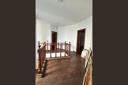 Casa à venda com 478m², 4 quartos e 3 vagas
