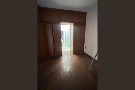Casa à venda com 478m², 4 quartos e 3 vagas