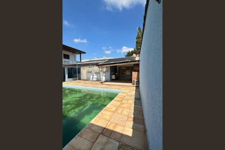 Casa à venda com 478m², 4 quartos e 3 vagas