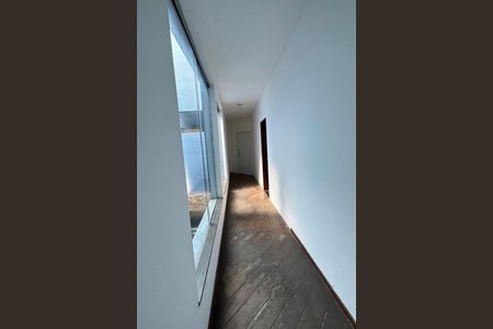 Casa à venda com 478m², 4 quartos e 3 vagas
