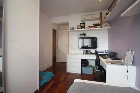 Apartamento à venda com 4 quartos, 245m² em Vila Clementino, São Paulo