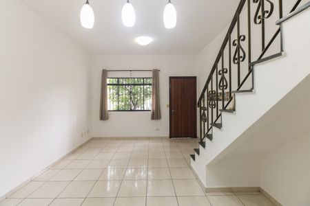 Sala  de casa de condomínio para alugar com 2 quartos, 98m² em Vila Moreira, São Paulo