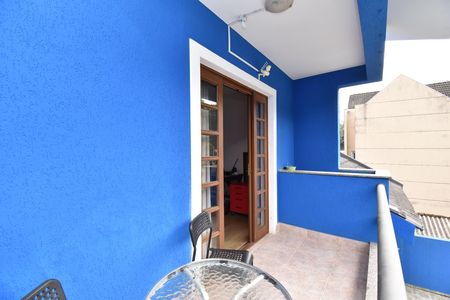Casa à venda com 330m², 5 quartos e 5 vagasSacada do Quarto 2
